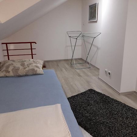 Aleksandrija 1 Ni Dış mekan fotoğraf