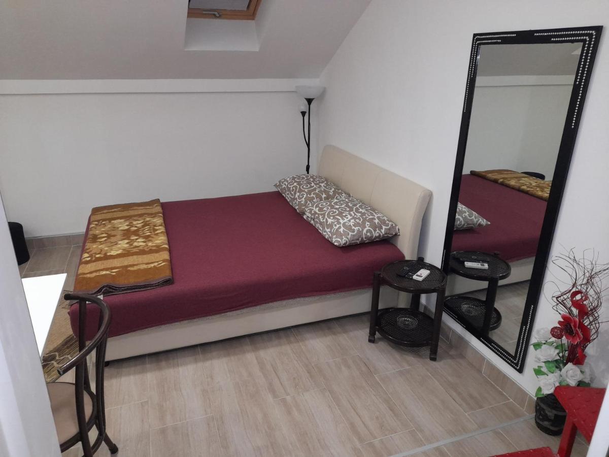 Aleksandrija 1 Ni Dış mekan fotoğraf